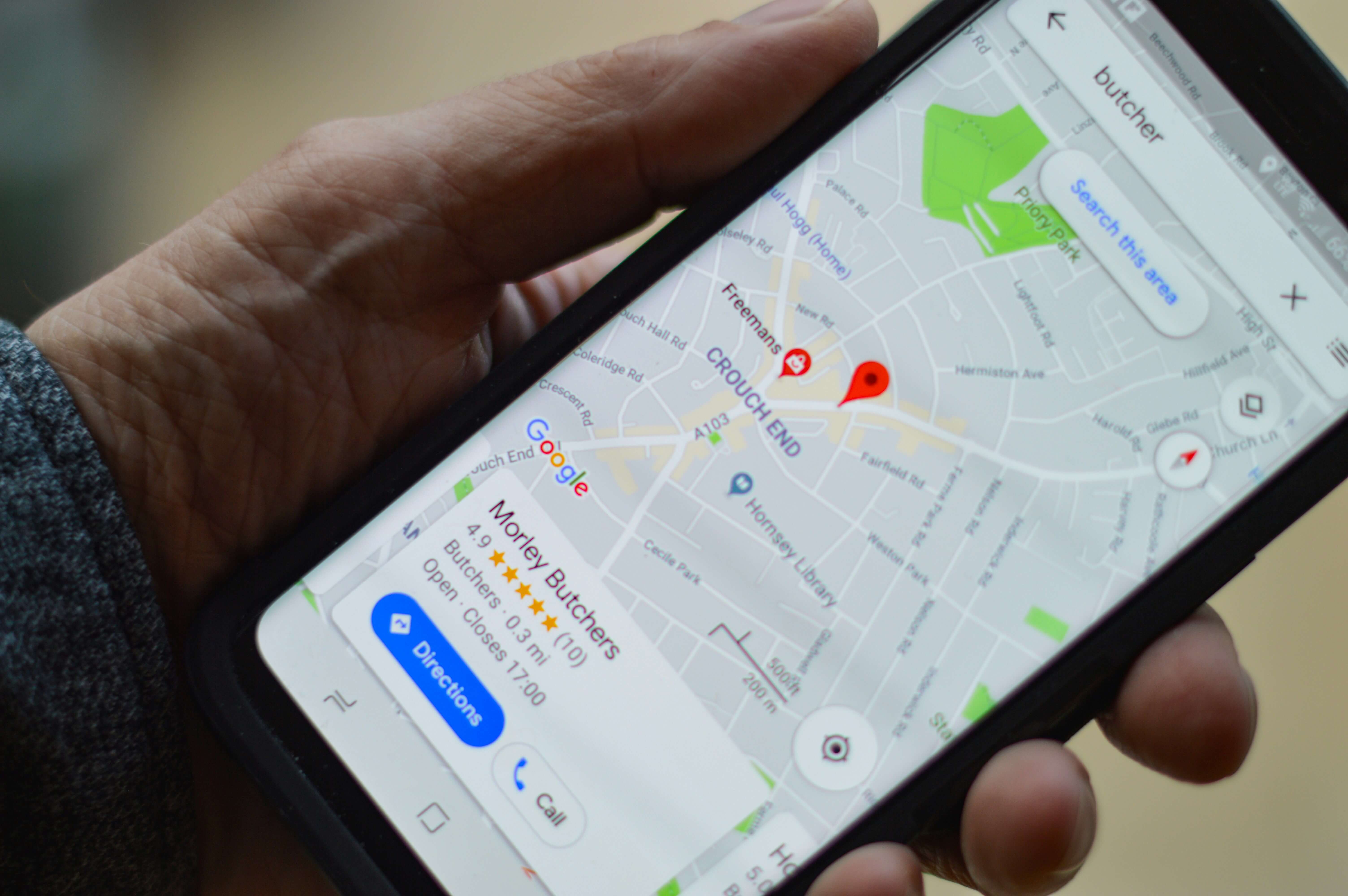 Cómo aparecer en Google Maps y conseguir clientes en 2026